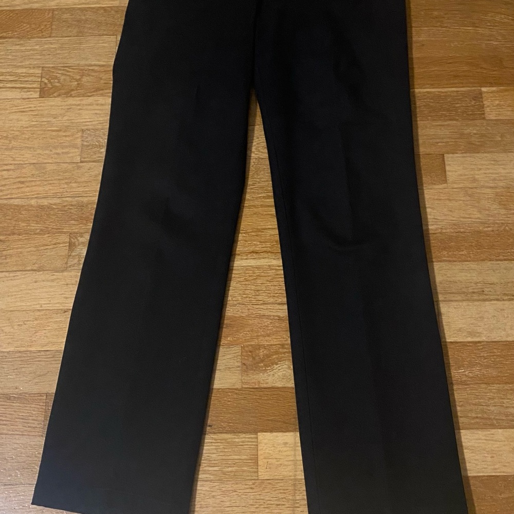 St. John Sport Black Apparel sz 6